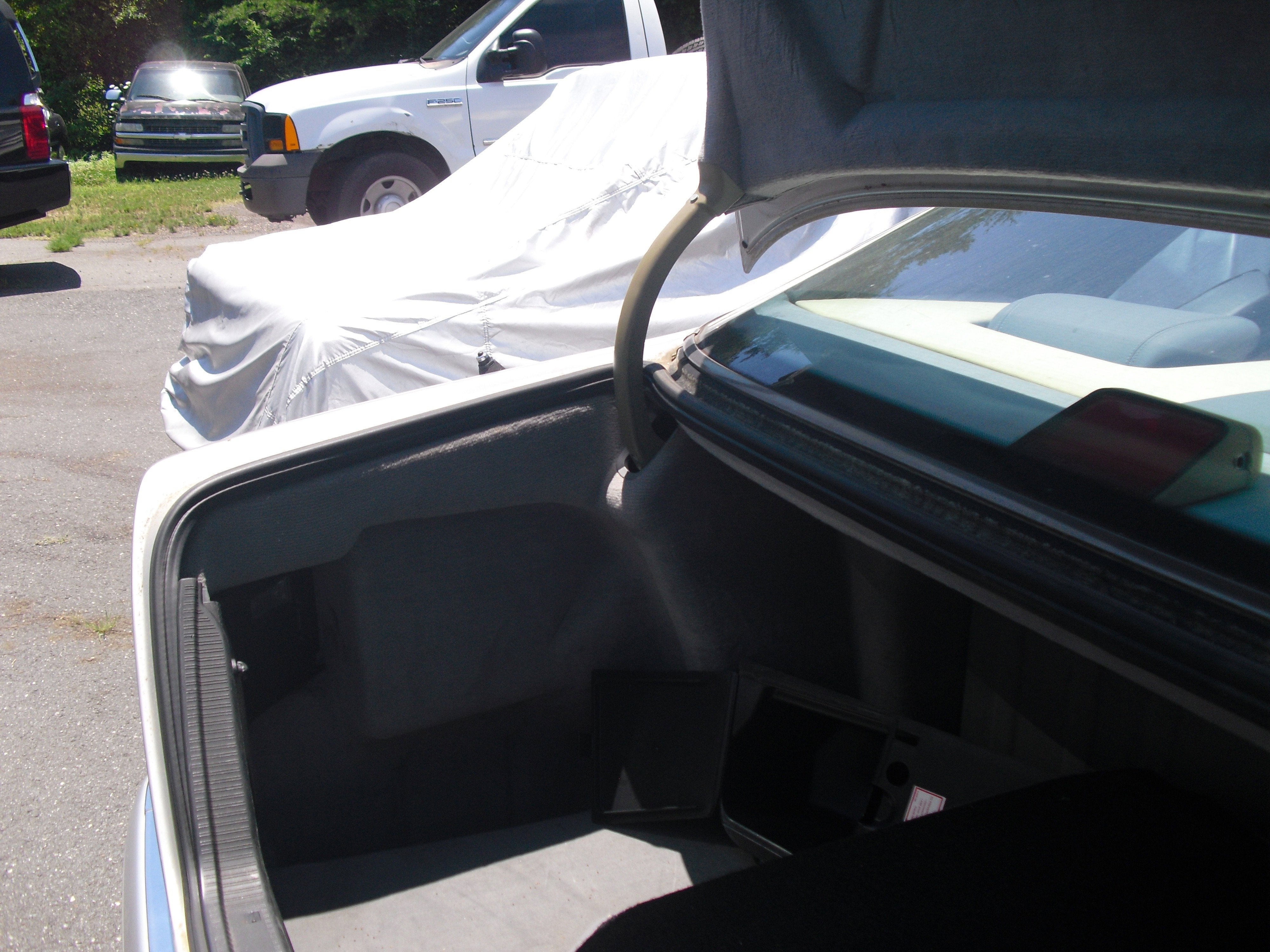 Used 1997 Mercedes-Benz S 500 Coupe image 14