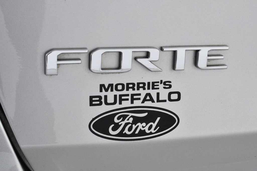 Used 2018 Kia Forte LX w/ LX Rear Camera Package image 22