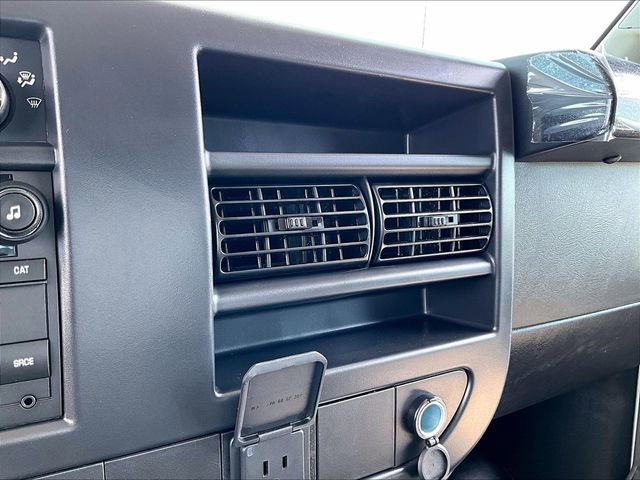 New 2026 Chevrolet Express 2500 w/ Driver Convenience Package RWD image 20