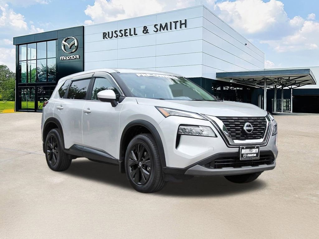 Used 2023 Nissan Rogue SV