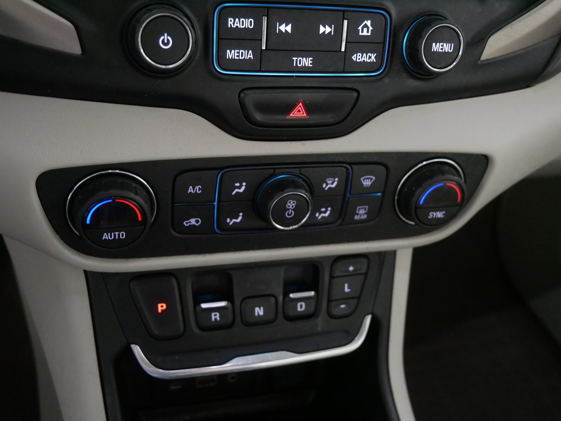 Used 2018 GMC Terrain Denali image 23