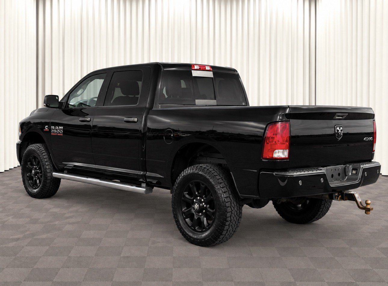 Used 2016 RAM 2500 Big Horn w/ Black Appearance Group AWD/4WD image 5