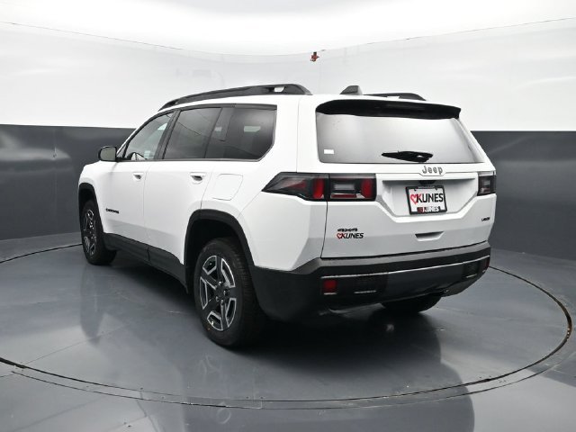 New 2026 Jeep Cherokee Laredo AWD/4WD image 7