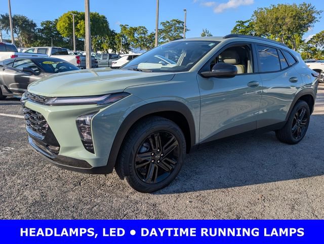 Used 2025 Chevrolet Trax ACTIV w/ Driver Confidence Package image 3