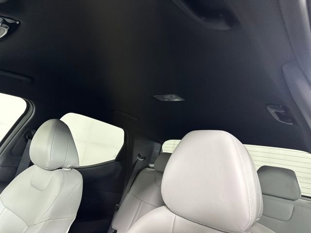 Used 2025 Hyundai Santa Cruz SEL image 12