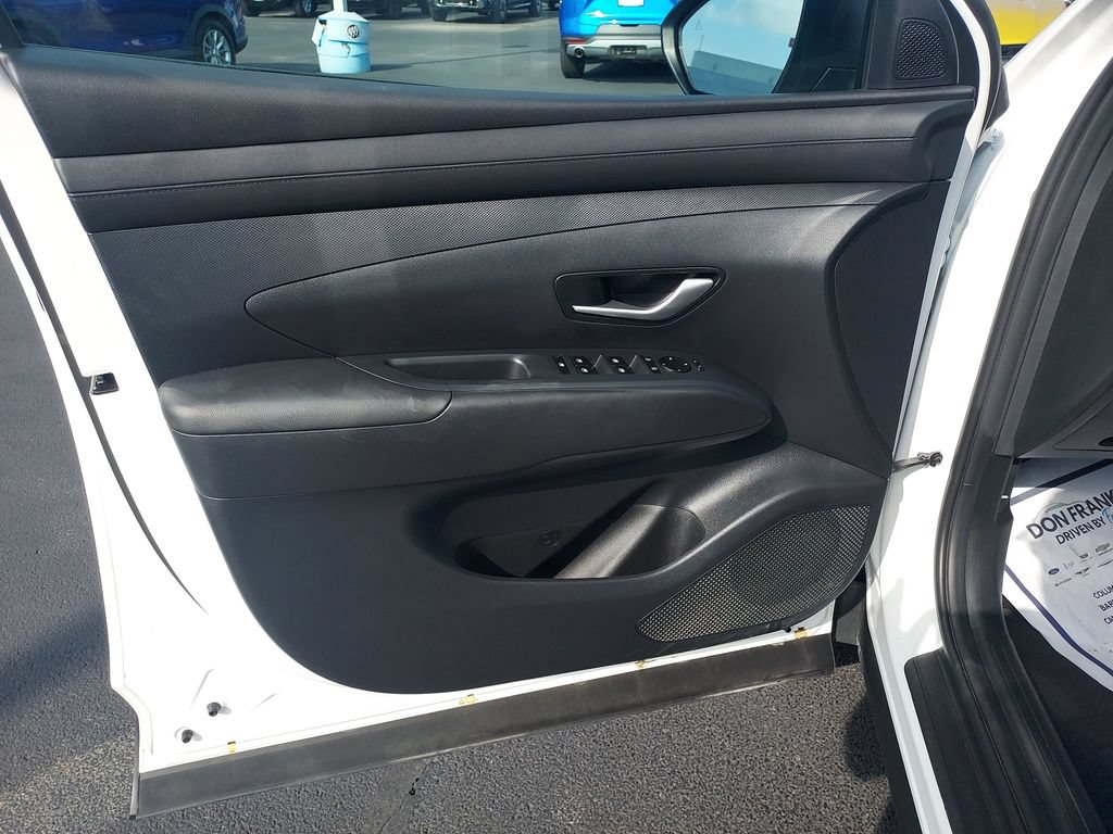 Used 2026 Hyundai Tucson SE FWD image 12