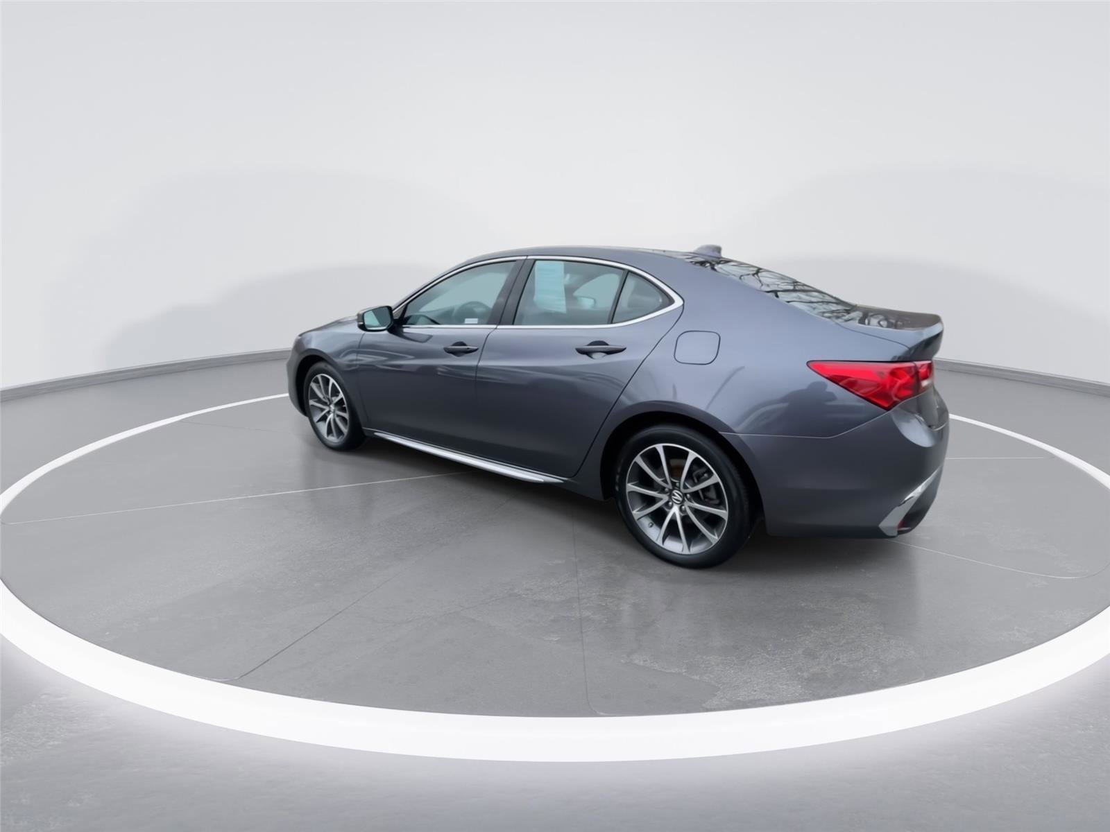 Certified 2018 Acura TLX V6 SH-AWD w/ Technology Pkg image 6