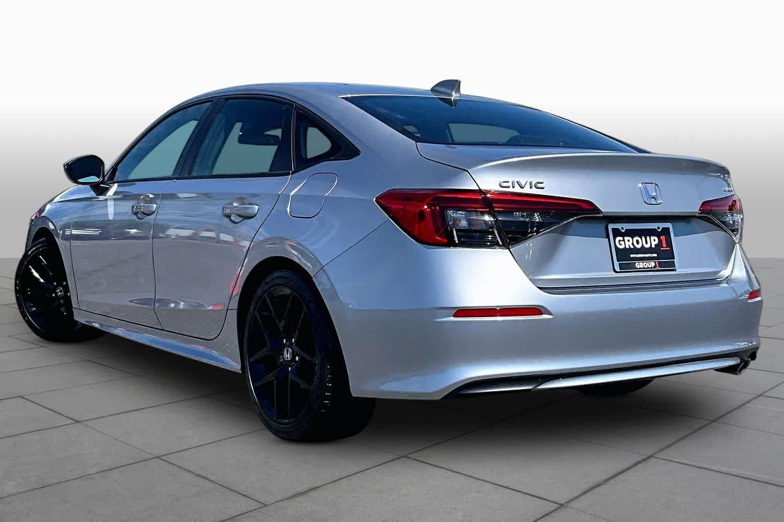 Used 2023 Honda Civic Sport image 12