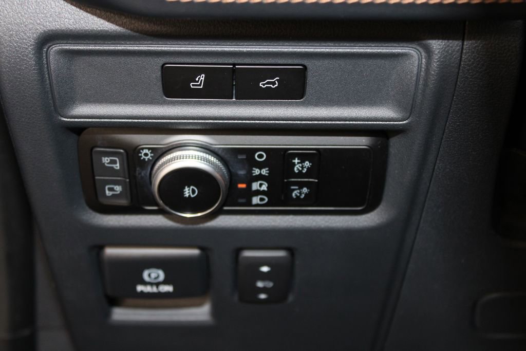 Used 2023 Ford Expedition Max Platinum AWD/4WD image 46