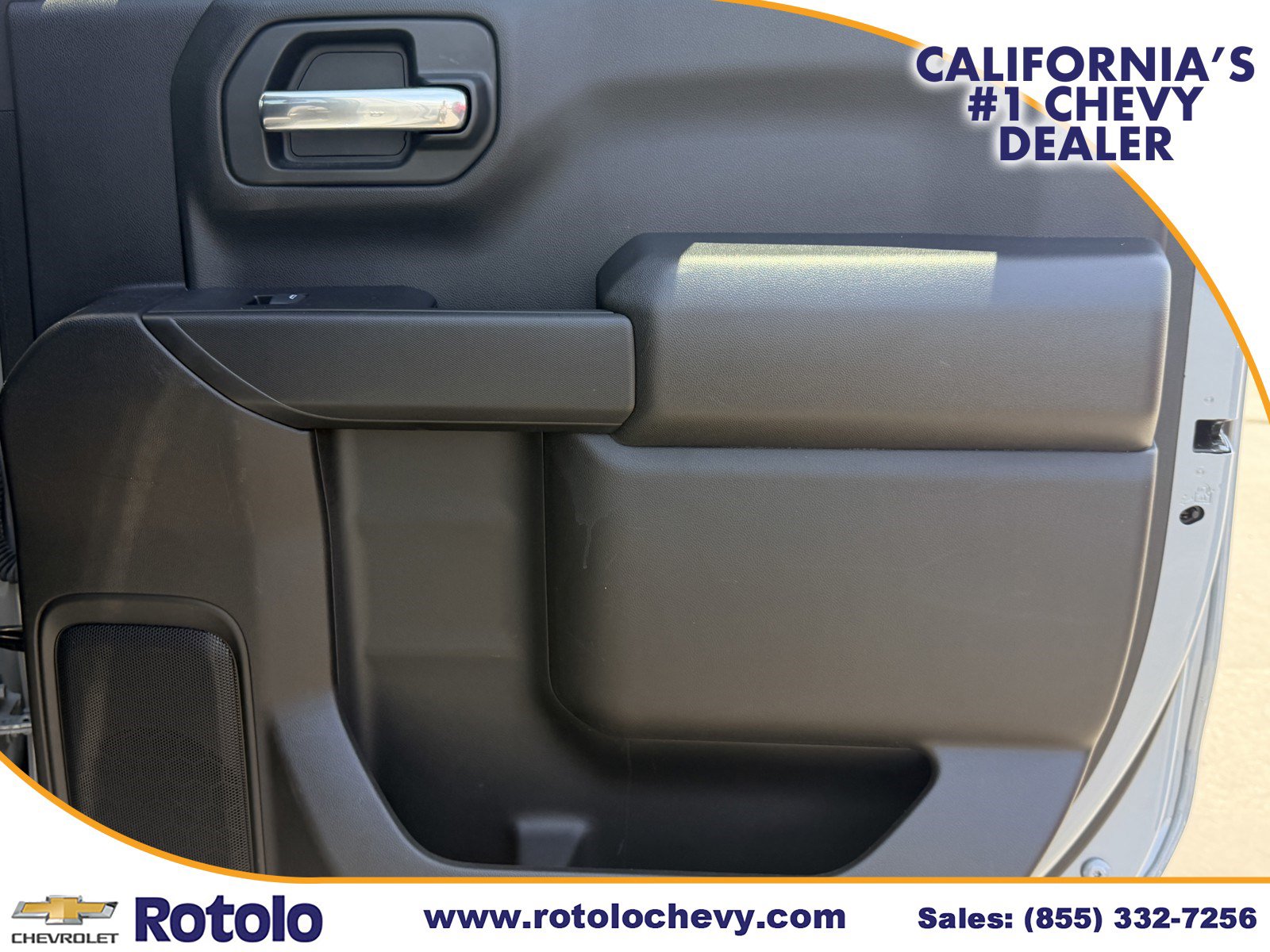 Used 2025 Chevrolet Silverado 1500 Custom w/ Turbomax Blackout Package AWD/4WD image 11