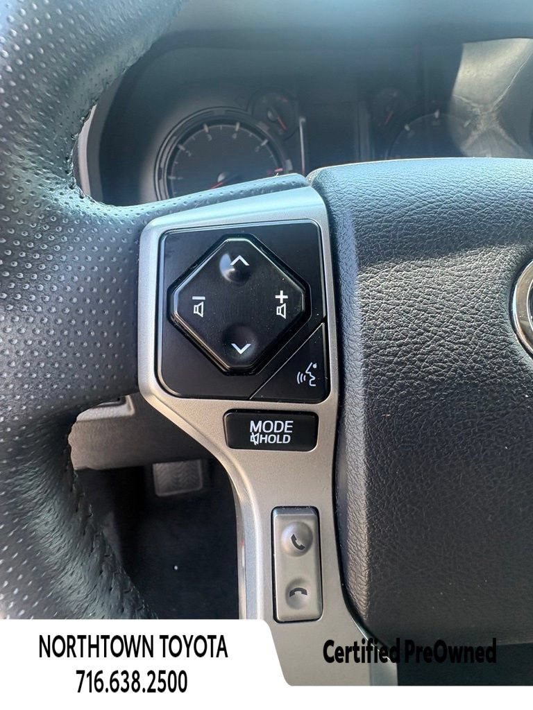 Used 2023 Toyota 4Runner SR5 Premium w/ Moonroof Package AWD/4WD image 19