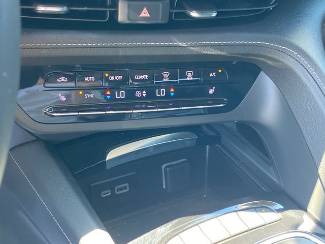 Certified 2023 Buick Envision Essence AWD/4WD image 13