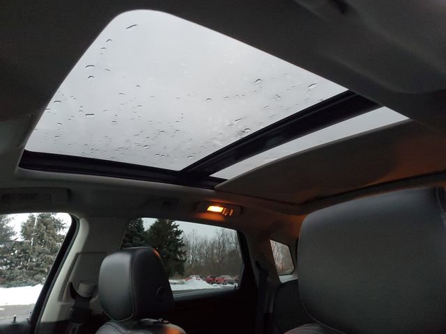 Certified 2015 Cadillac SRX Luxury w/ Driver Awareness Package image 19