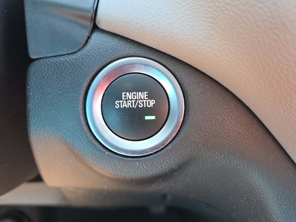 Used 2023 Chevrolet Equinox LT FWD image 27