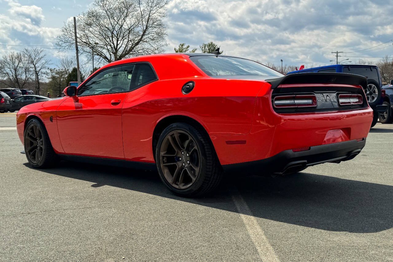 Used 2023 Dodge Challenger SRT Hellcat RWD image 18