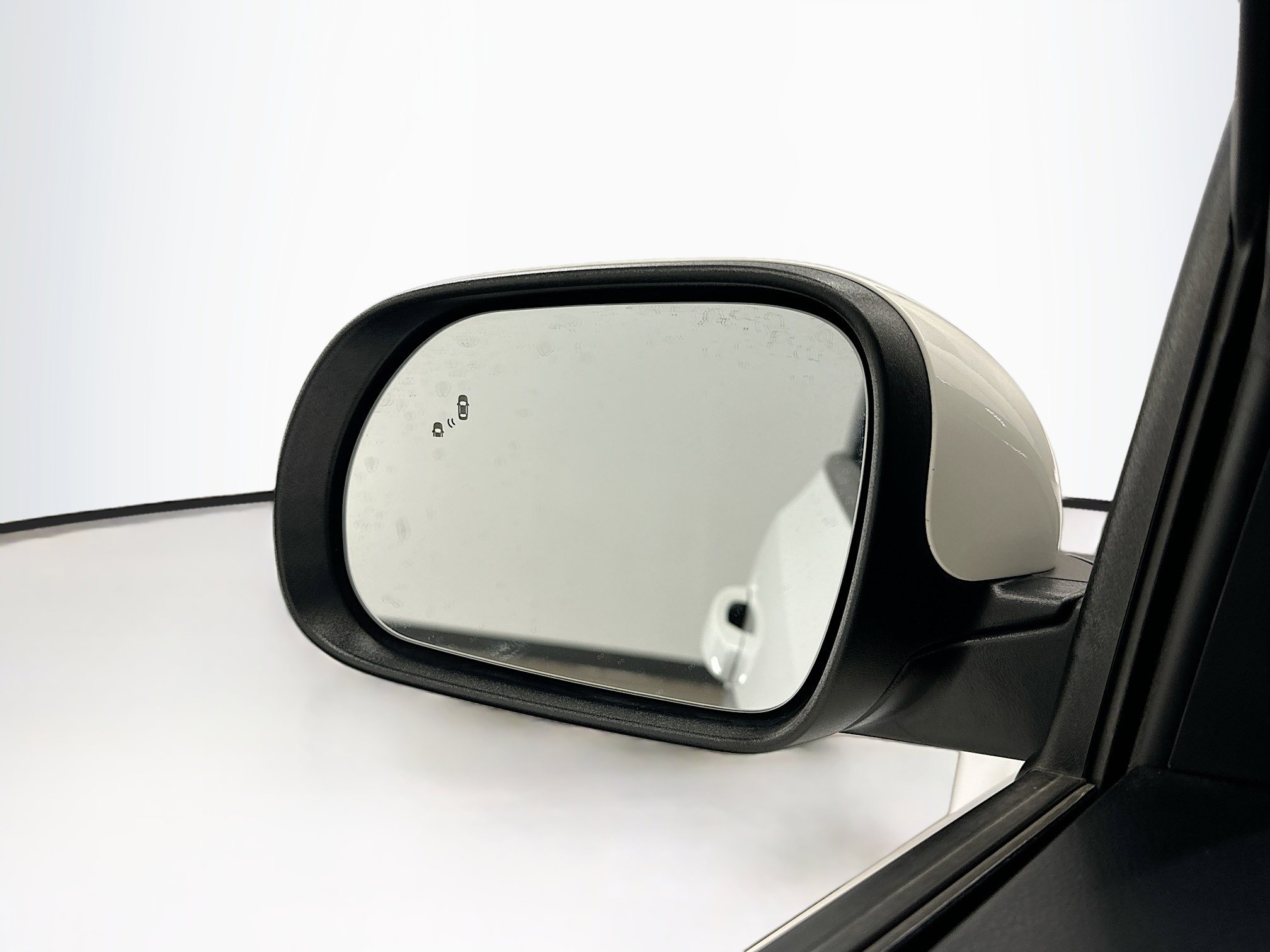 Used 2025 Kia Soul LX w/ LX Technology Package FWD image 16