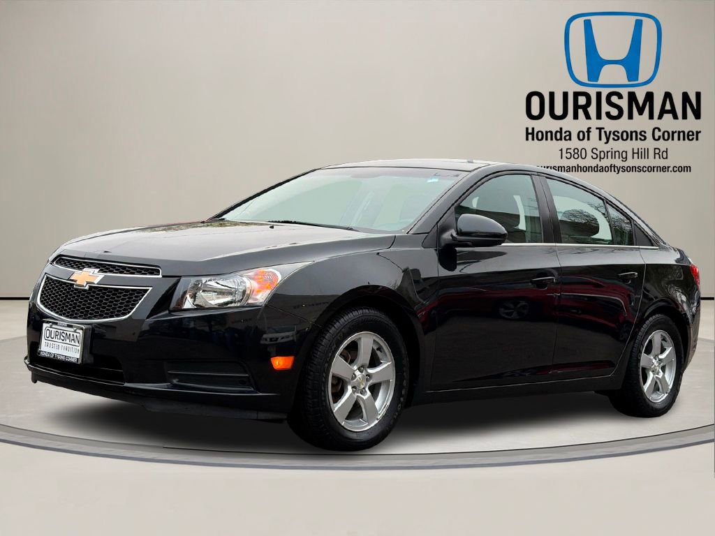 Used 2014 Chevrolet Cruze LT FWD image 2