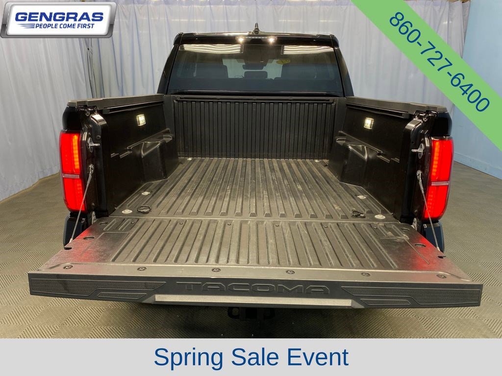 Used 2024 Toyota Tacoma TRD Off-Road AWD/4WD image 30