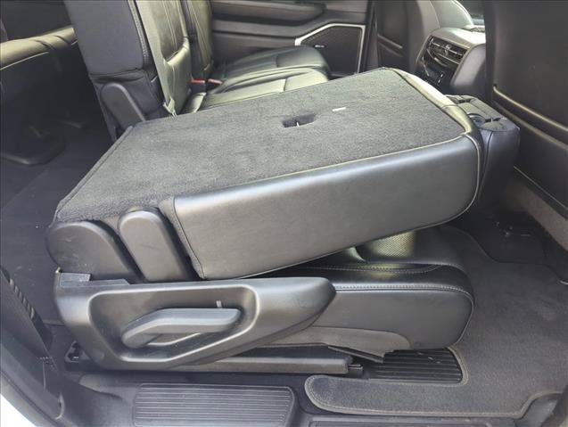 Used 2024 Jeep Wagoneer Series II AWD/4WD image 26