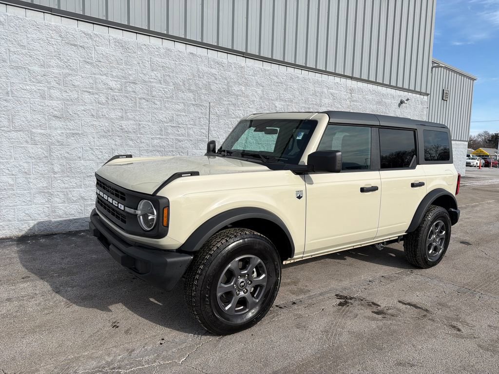 Used 2025 Ford Bronco Big Bend image 6