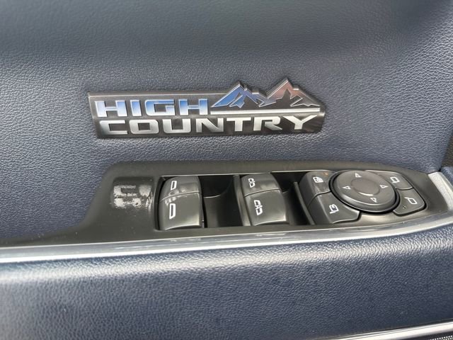 Used 2023 Chevrolet Silverado 1500 High Country w/ Technology Package image 27