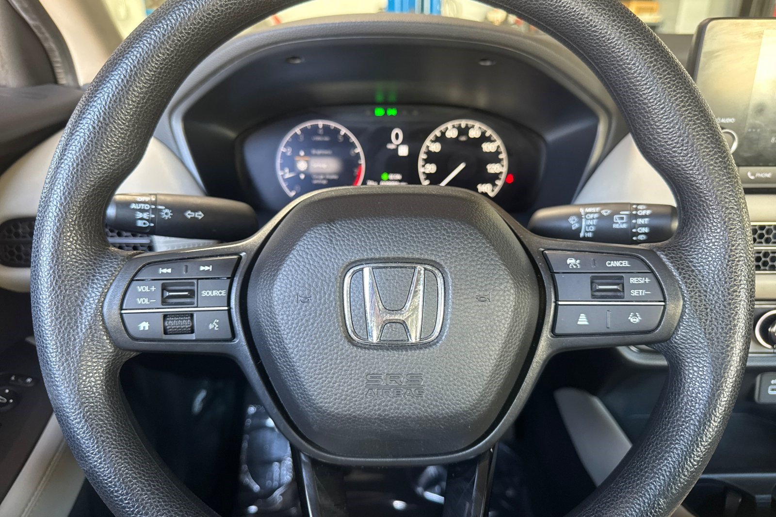 Used 2024 Honda HR-V LX image 11