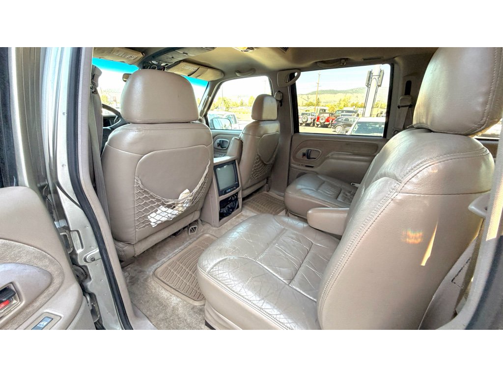 Used 1999 Chevrolet Suburban LT w/ Preferred Equipment Group 3 image 16