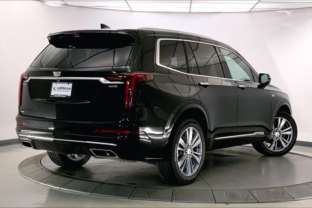 Used 2024 Cadillac XT6 Premium Luxury w/ Technology Package AWD/4WD image 12