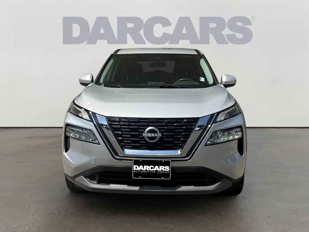 Used 2023 Nissan Rogue SV AWD/4WD image 2