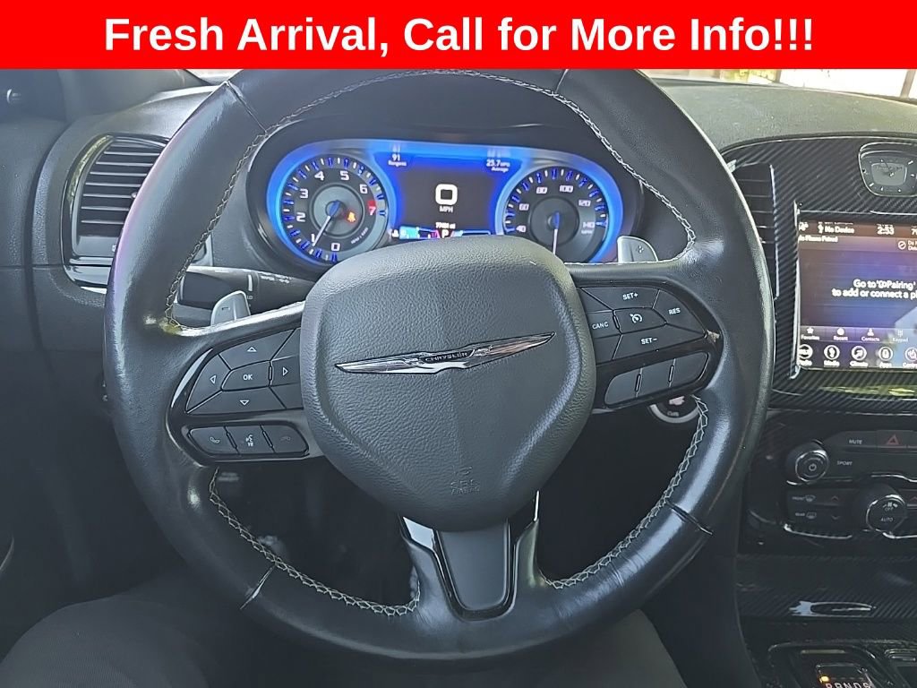 Used 2019 Chrysler 300 S RWD image 4