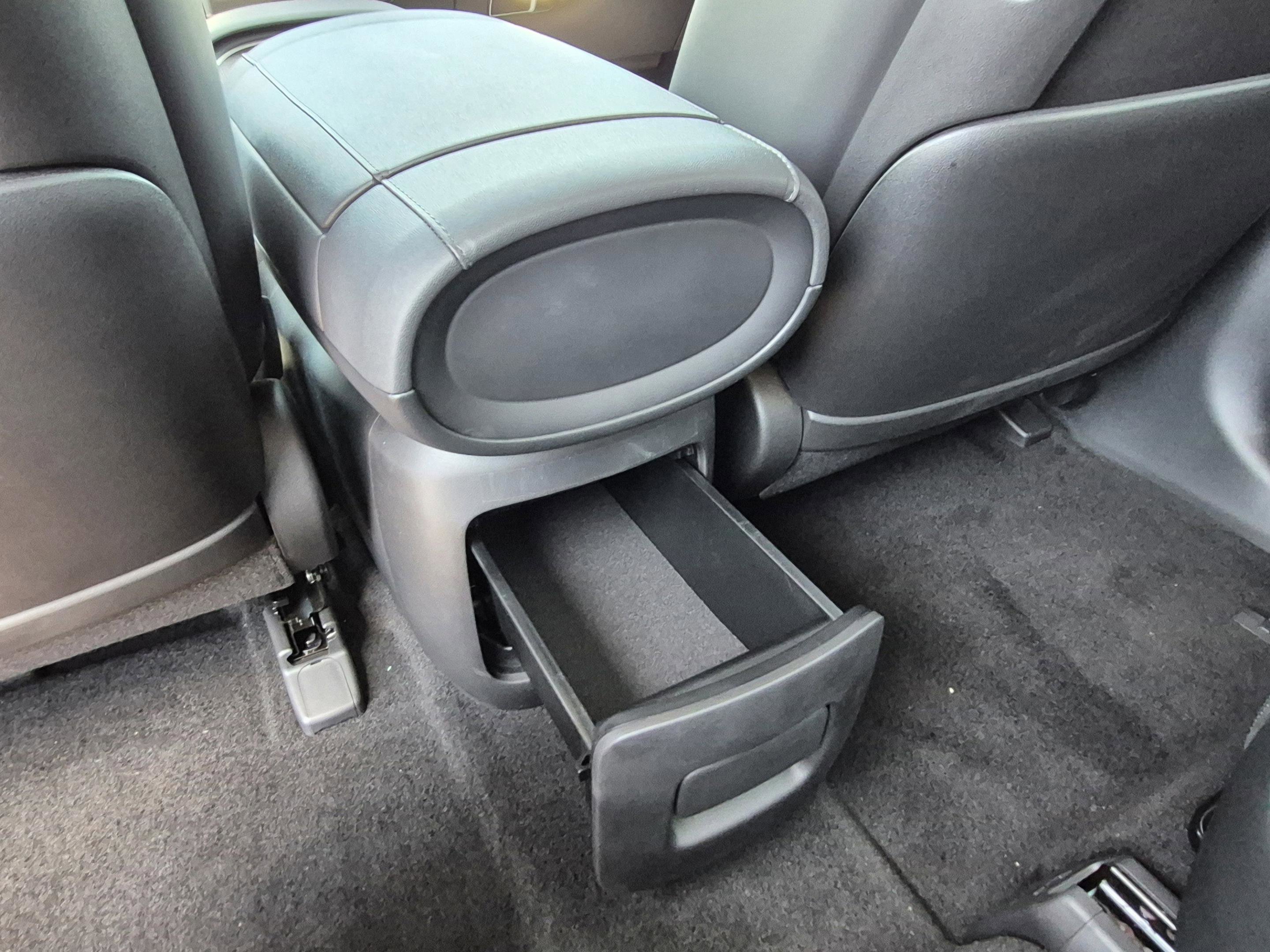 New 2026 Hyundai Palisade SEL Premium FWD image 16
