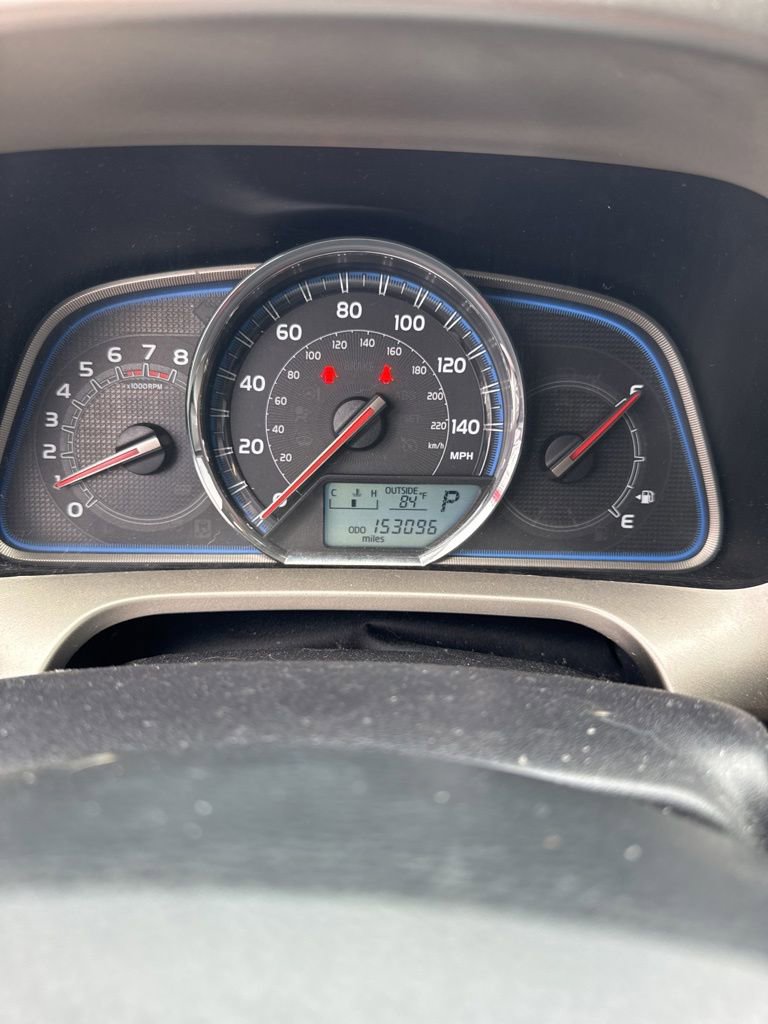 Used 2015 Toyota RAV4 Limited w/ Technology Package AWD/4WD image 8