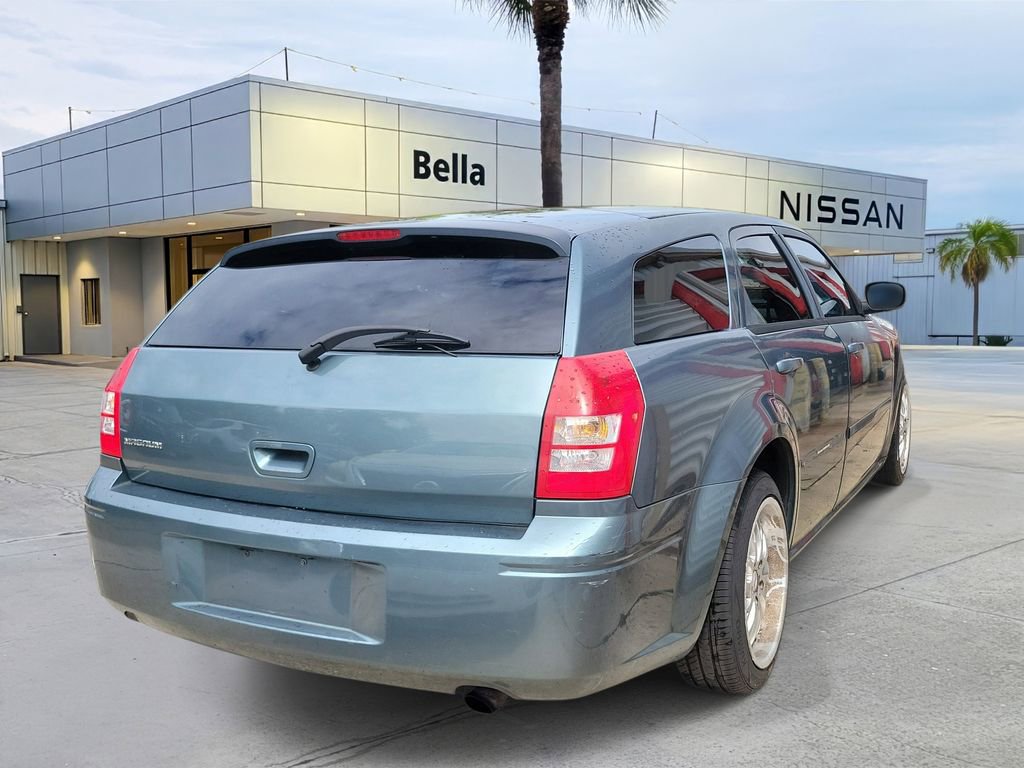Used 2006 Dodge Magnum SXT image 3