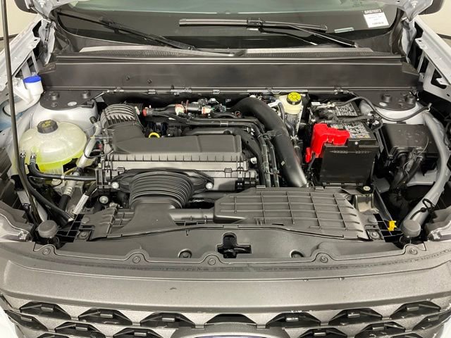 New 2025 Ford Maverick XL w/ Equipment Group 102A image 9