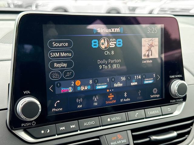 New 2025 Nissan Altima 2.5 SR image 8