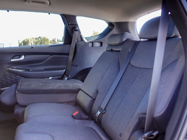 Used 2020 Hyundai Santa Fe SEL w/ Convenience Package AWD/4WD image 24