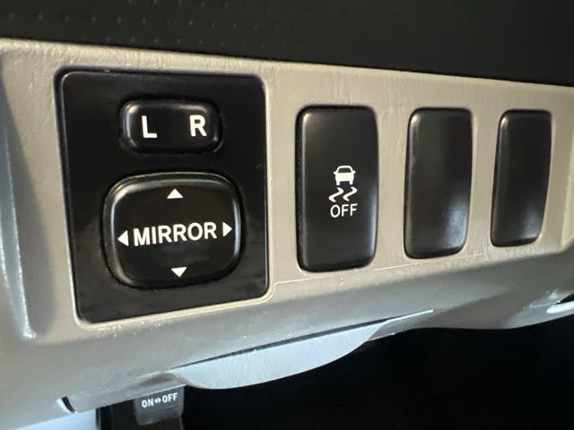 Used 2014 Toyota Tacoma 2WD Access Cab w/ SR5 Package image 25
