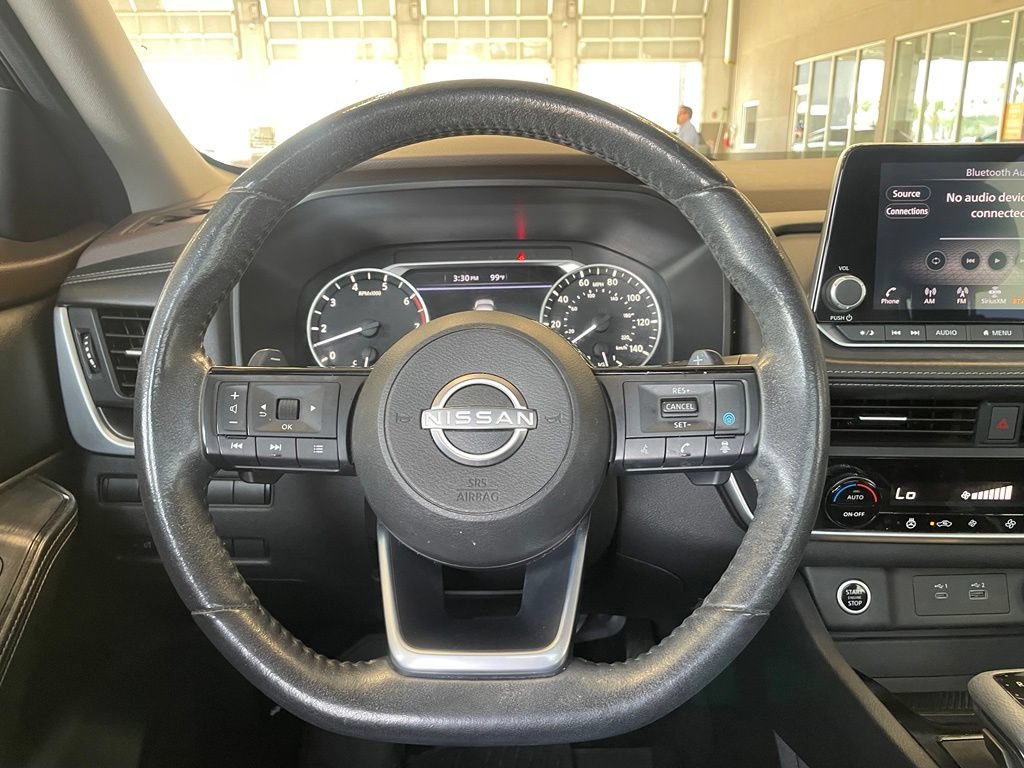 Certified 2023 Nissan Rogue SV w/ SV Premium B Package FWD image 14
