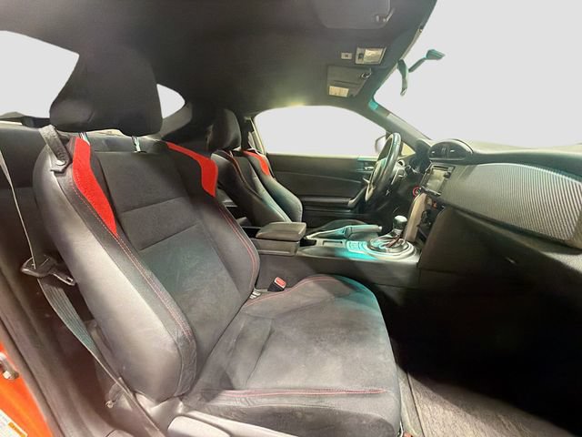 Used 2015 Scion FR-S RWD image 20