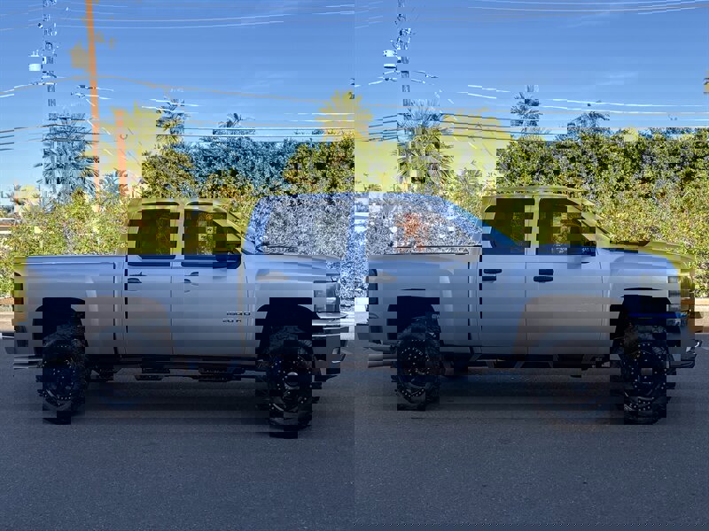 Used 2011 Chevrolet Silverado 3500 LT w/ Suspension Package, Off-Road image 2