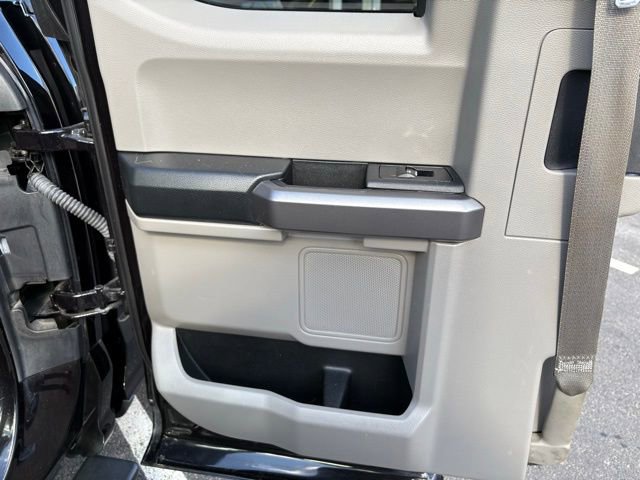 Certified 2019 Ford F150 XLT w/ Equipment Group 302A Luxury image 31