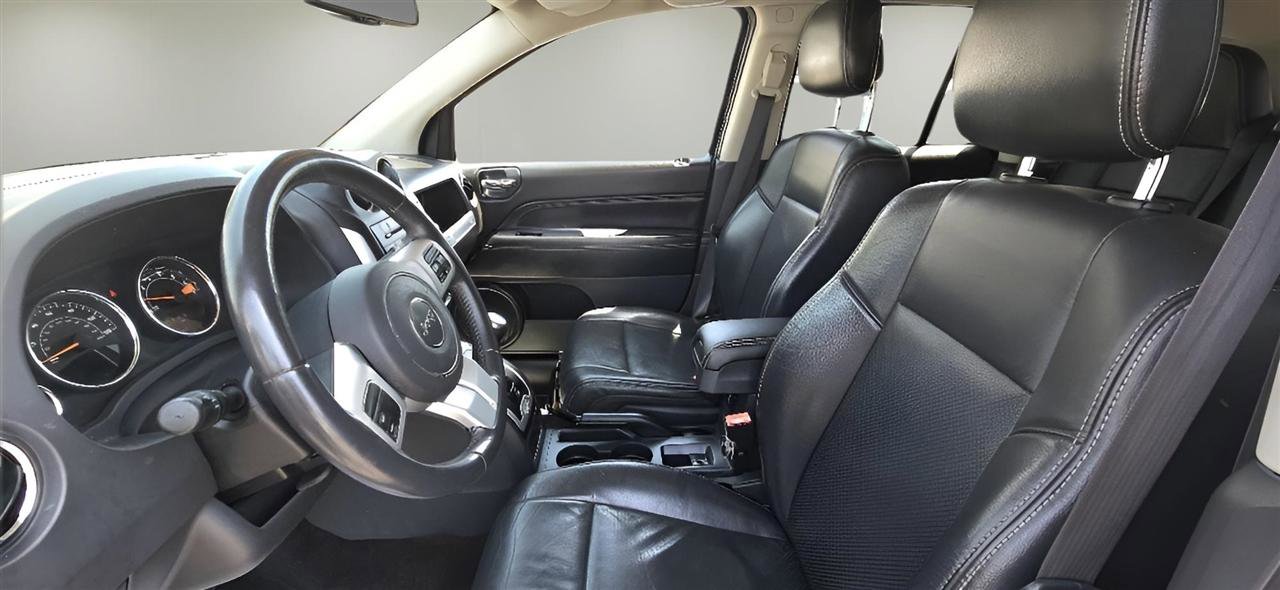 Used 2016 Jeep Compass High Altitude AWD/4WD image 10
