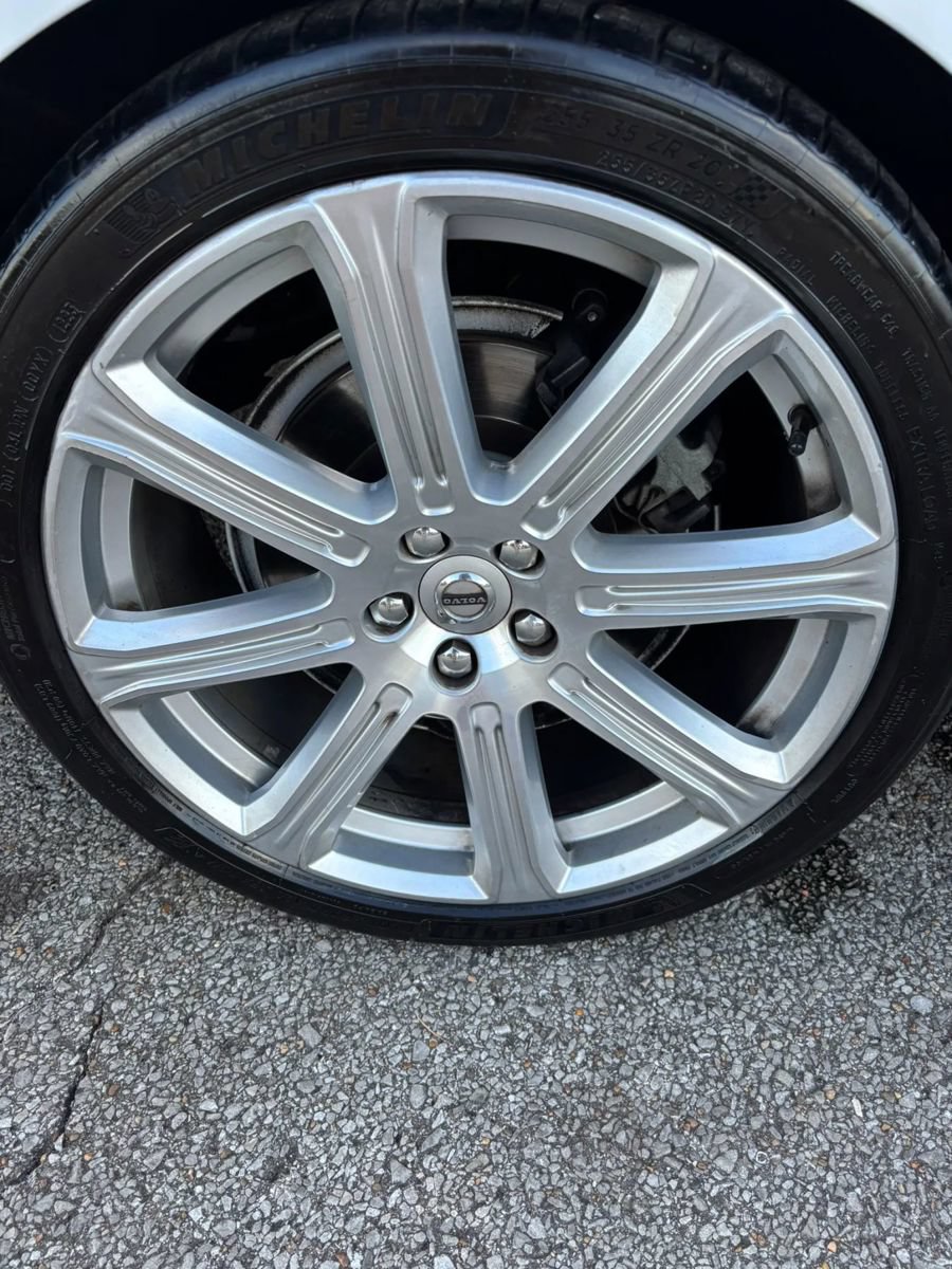 Used 2017 Volvo S90 T6 Inscription w/ Vision Package AWD/4WD image 24