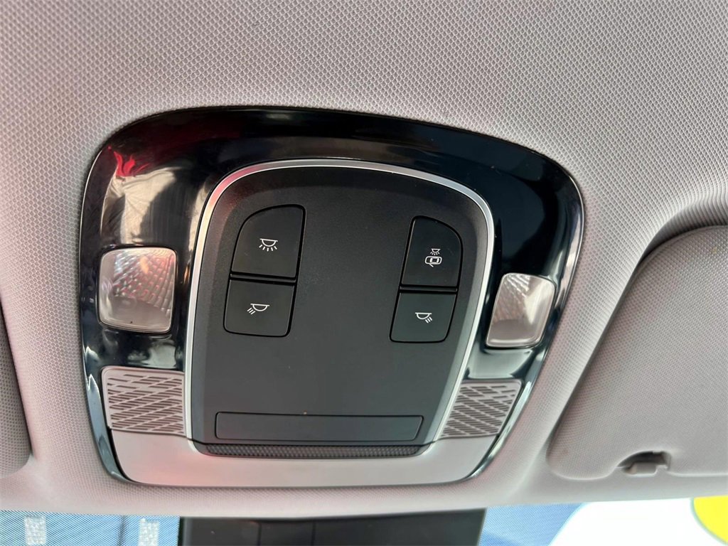 Certified 2022 Hyundai Palisade SE image 23