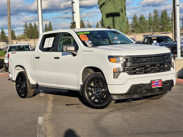 Used 2024 Chevrolet Silverado 1500 Custom image 2