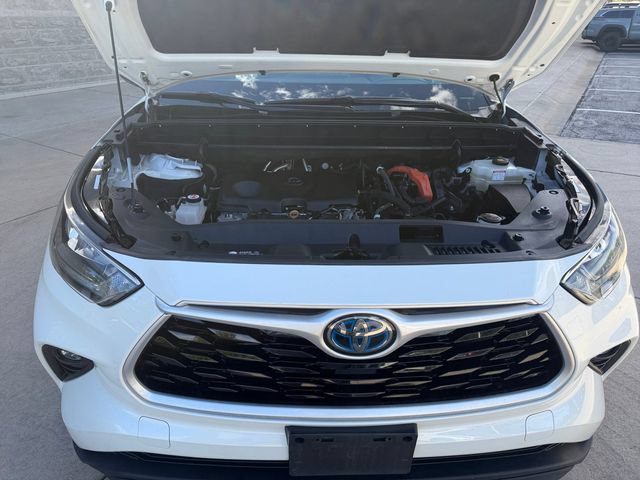 Used 2020 Toyota Highlander LE AWD/4WD image 20