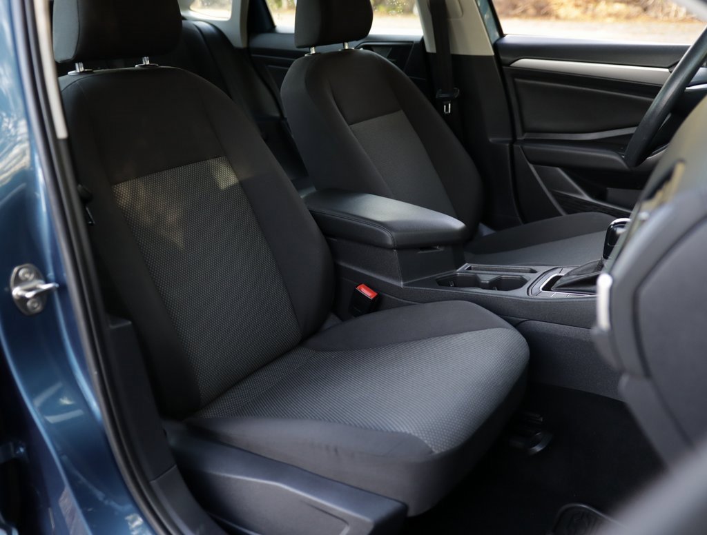 Used 2020 Volkswagen Jetta S w/ Driver Assistance Package image 24