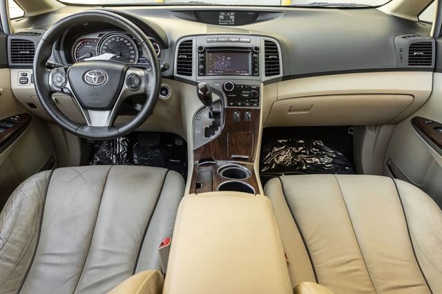 Used 2013 Toyota Venza XLE FWD image 7