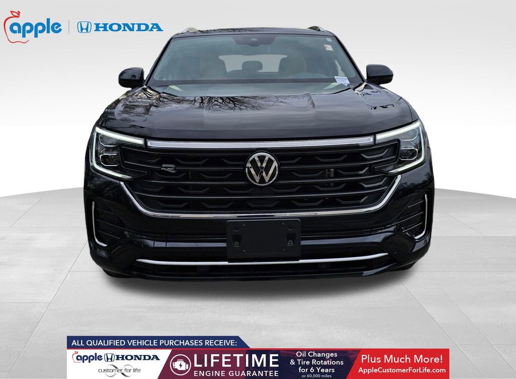 Used 2024 Volkswagen Atlas Cross Sport SEL R-Line video 2