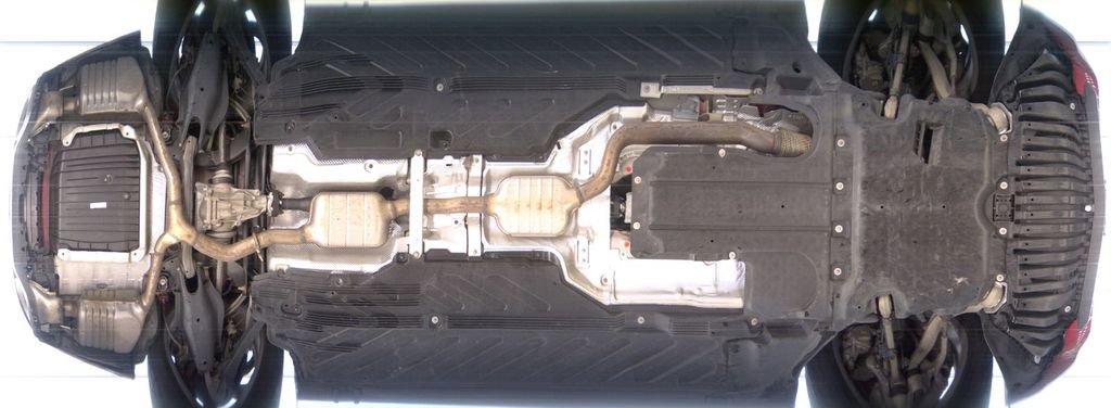 Used 2016 Mercedes-Benz C 300 4MATIC Sedan w/ Surround View Package image 16